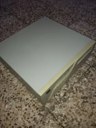 Antiguo Ordenador Inves PC-640 A Turbo II