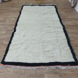 Alfombra Beni Ouarain 260x140 cm – Lana Natural