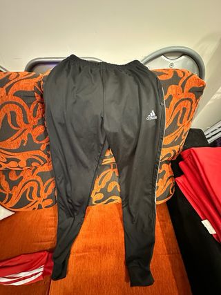 Chándal Adidas Rojo y Negro Talla S