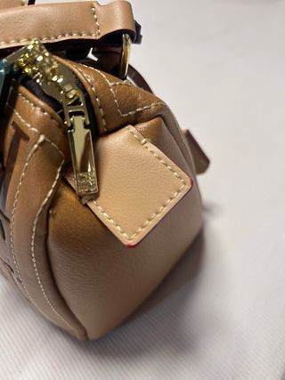 Bolso CH de hombro marrón