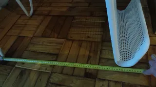 Mesita auxiliar con lámpara Ikea