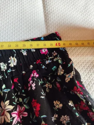 Pantalón estampado floral