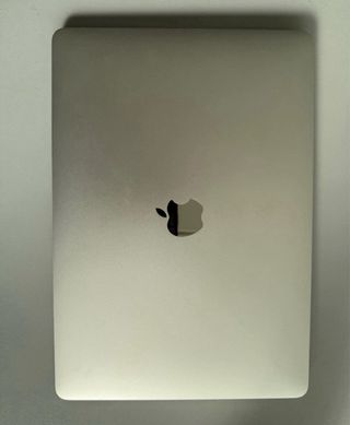 Apple MacBook Air 13" 2020 Intel core i7 16GB ram,