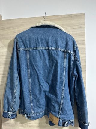 Chaqueta vaquera forrada de borreguito