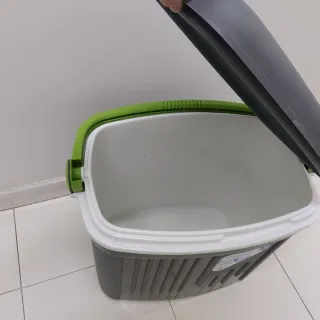 Nevera Portátil Iceberg 32L Gris/Verde