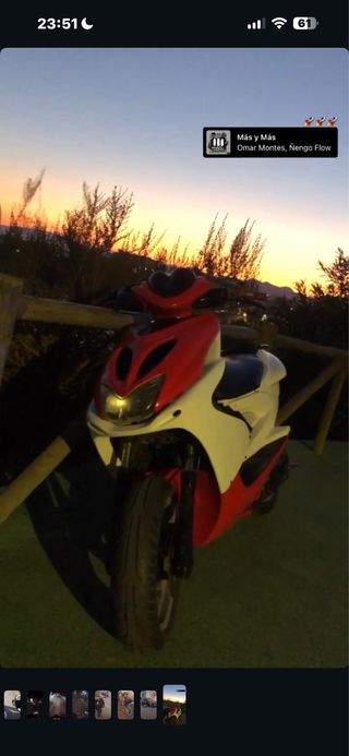 Yamaha Aerox Roja y Blanca acepto cambio