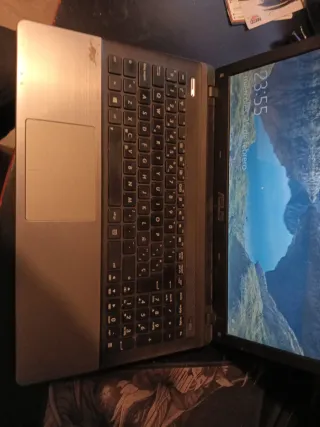 Portátil Asus Negro i5