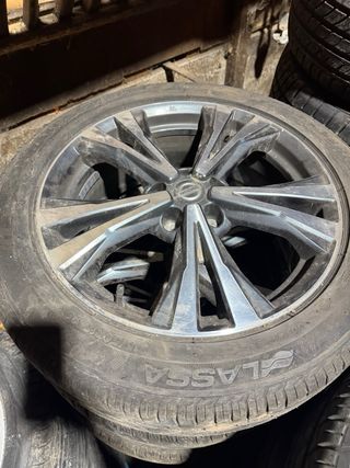 3 Llantas Nissan 18” 18x7.5J 45 5x114.3