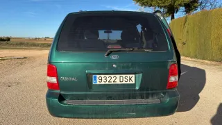 KIA Carnival 2005