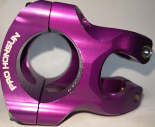 Potencia Bicicleta Aluminio CNC Morada 31.8mm