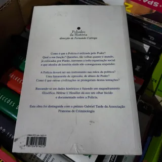 Alta Polícia, Baixa Política - Hélène L'Heuillet