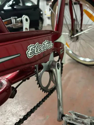 Bicicleta Electra Super Deluxe Roja