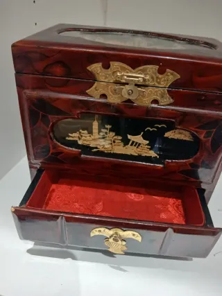 Joyero Antiguo Oriental con Vidrio