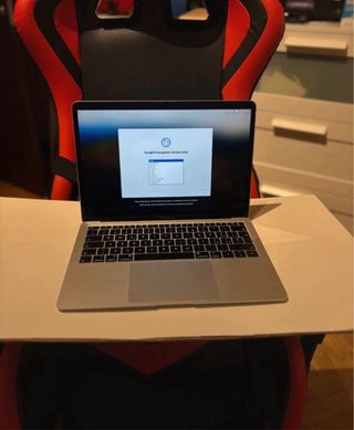 MacBook Apple Argento