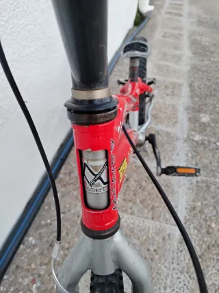 Bicicleta Monty 218 Kamel Trial Roja