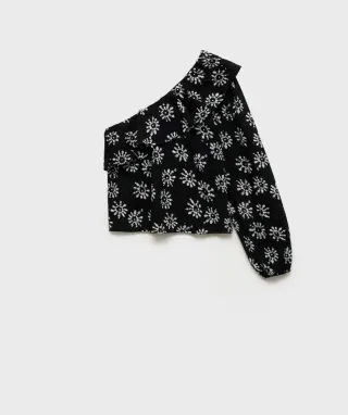 Blusa hombro descubierto con volantes