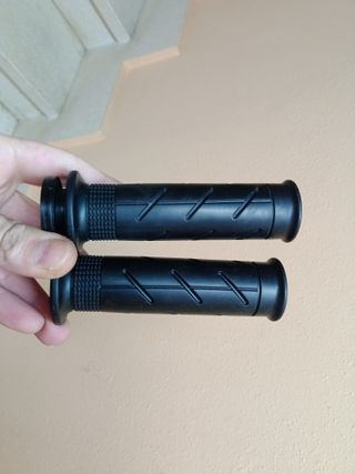 puños y caña gas suzuki gsxr 1000 k5 k6 despiece