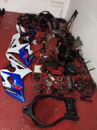 puños y caña gas suzuki gsxr 1000 k5 k6 despiece