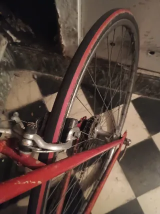 Bicicleta Clásica Roja
