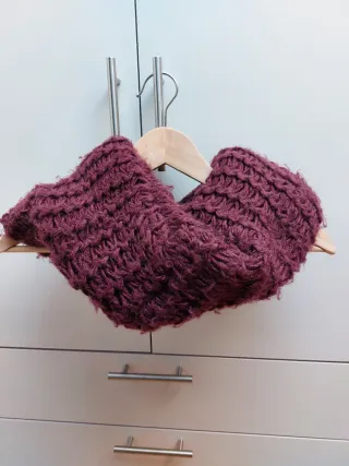 Stola con frange e sciarpa circolare bordeaux