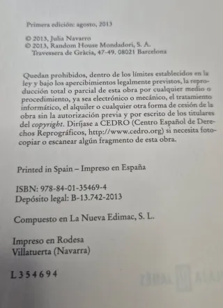 Dispara, yo ya estoy muerto - Julia Navarro