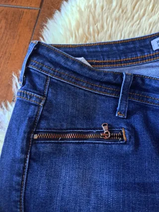 Pantalones Zara negros y azules