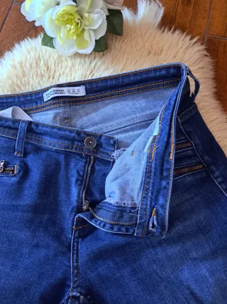 Pantalones Zara negros y azules