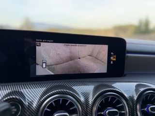 Mercedes-Benz CLA 200 AMG 2022