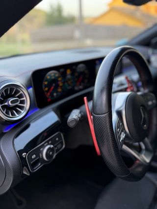 Mercedes-Benz CLA 200 AMG 2022