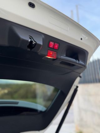 Mercedes-Benz CLA 200 AMG 2022