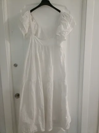 Vestido blanco largo bordado