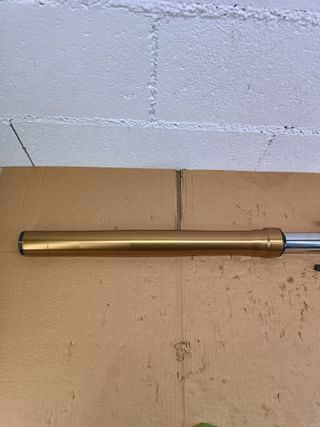 Barra CB650R CBR650 derecha horquilla suspension