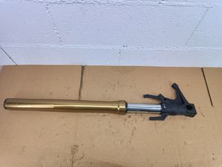 Barra CB650R CBR650 derecha horquilla suspension