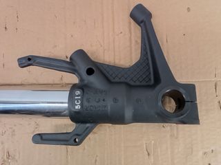 Barra CB650R CBR650 derecha horquilla suspension