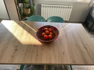 Mesa comedor madera moderna