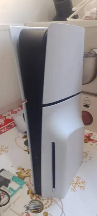 Playstation 5 Blanca Nueva,solo se uso 2 veces