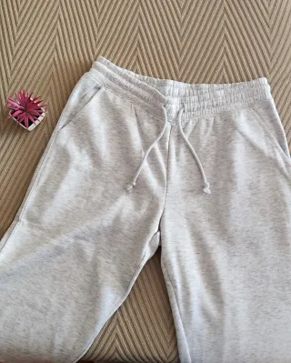 Pantalón de chándal gris