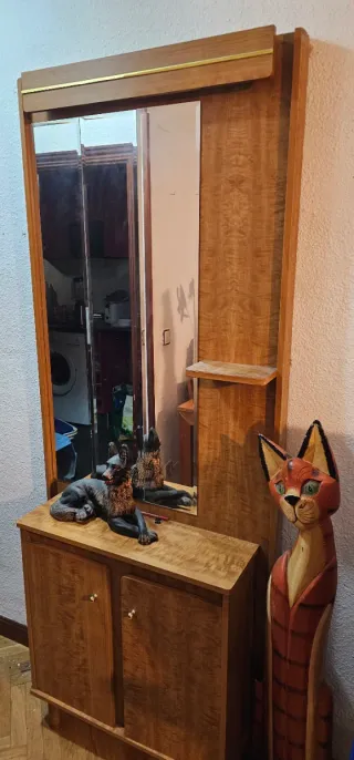Mueble recibidor entrada madera y cristal