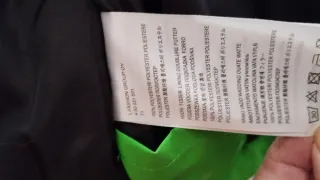 Abrigo Icepeak azul y verde