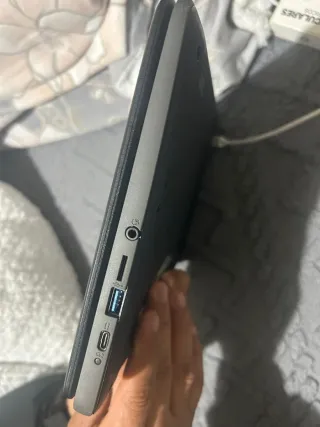 Portátil Acer Gris. Son 10 portátiles