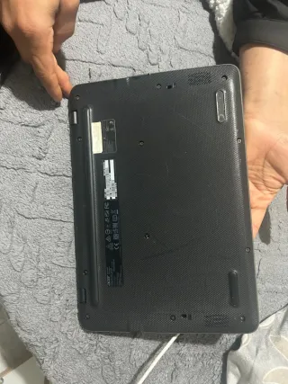 Portátil Acer Gris. Son 10 portátiles