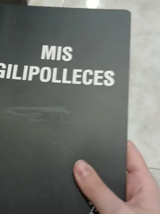 9 Quaderni e Penne Metalliche