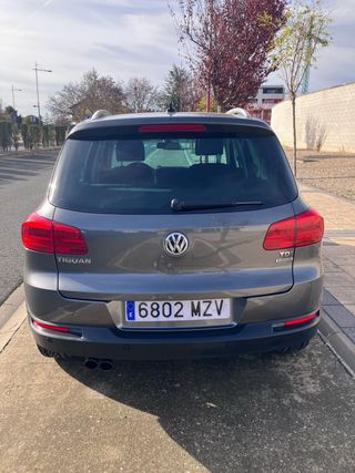 Volkswagen Tiguan 2014
