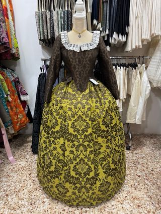 Falda fallera estampado damasco