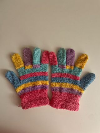 Conjunto gorro, cuello y guantes multicolor