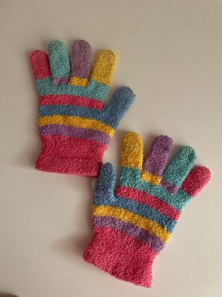 Conjunto gorro, cuello y guantes multicolor