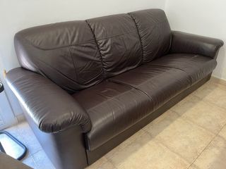 Sofá de Piel Ikea 3 Plazas Marrón chocolate.