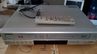 Reproductor DVD y VHS Samsung SV-DVD3E