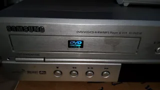Reproductor DVD y VHS Samsung SV-DVD3E
