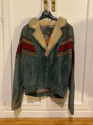 Bomber de piel.
